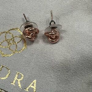 Kendra Scott love knot earrings